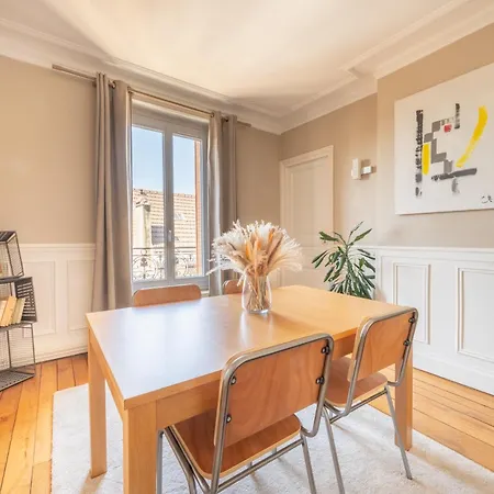Appartement Calme Avec Cachet Maisons-Laffitte Exterior photo